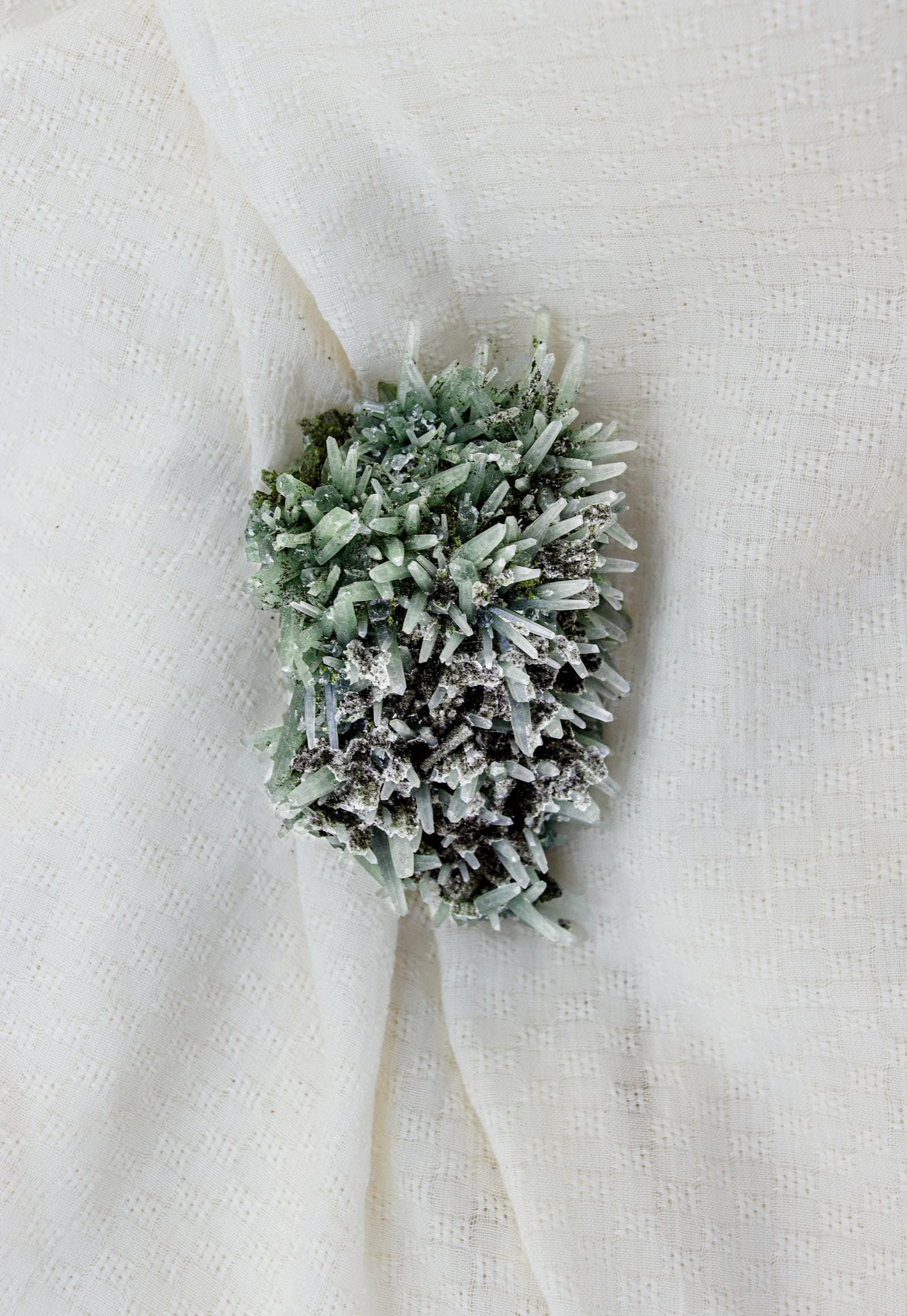 Emerald sourcing image